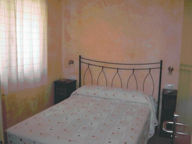 Hostal Valle Del Iregua Albelda De Iregua Pokoj fotografie